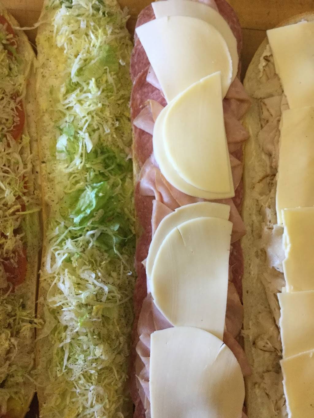 Little King Sandwich Shop | meal takeaway | 1951 NJ-33, Trenton, NJ 08690, USA | 6095861310 OR +1 609-586-1310