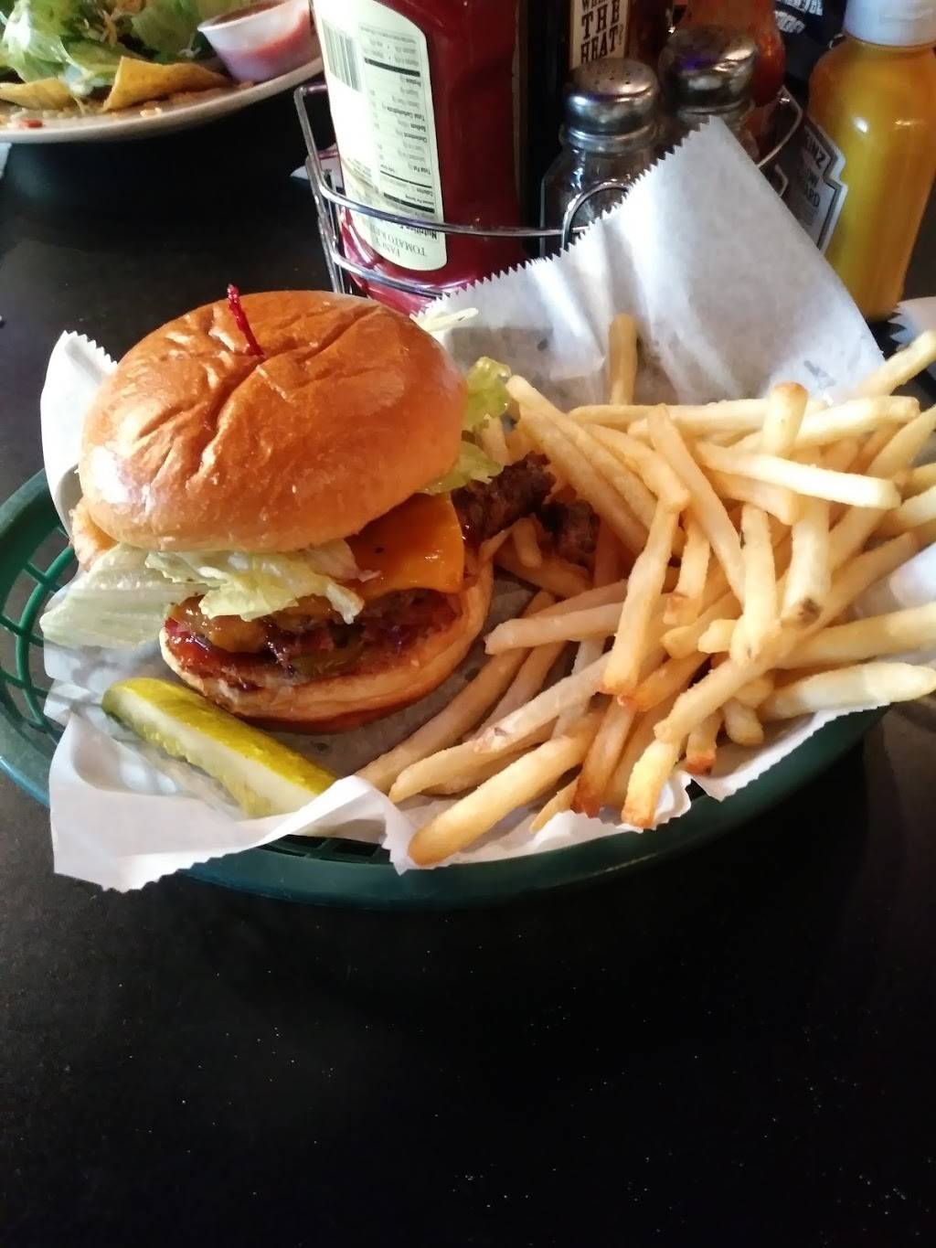 The antler Pentwater | restaurant | 283 S Hancock St, Pentwater, MI 49449, USA | 2318692911 OR +1 231-869-2911