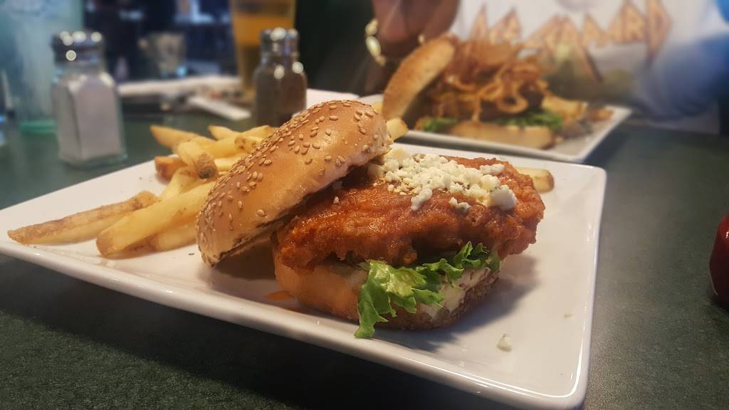 The Greene Turtle Sports Bar & Grille | restaurant | 2 Restaurant Park Dr N, Owings Mills, MD 21117, USA | 4435013822 OR +1 443-501-3822