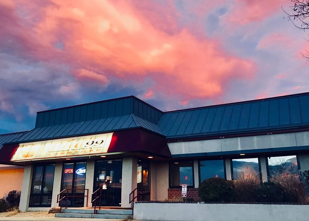 Pho99 Littleton | restaurant | 211 E County Line Rd, Littleton, CO 80122, USA | 7202836683 OR +1 720-283-6683