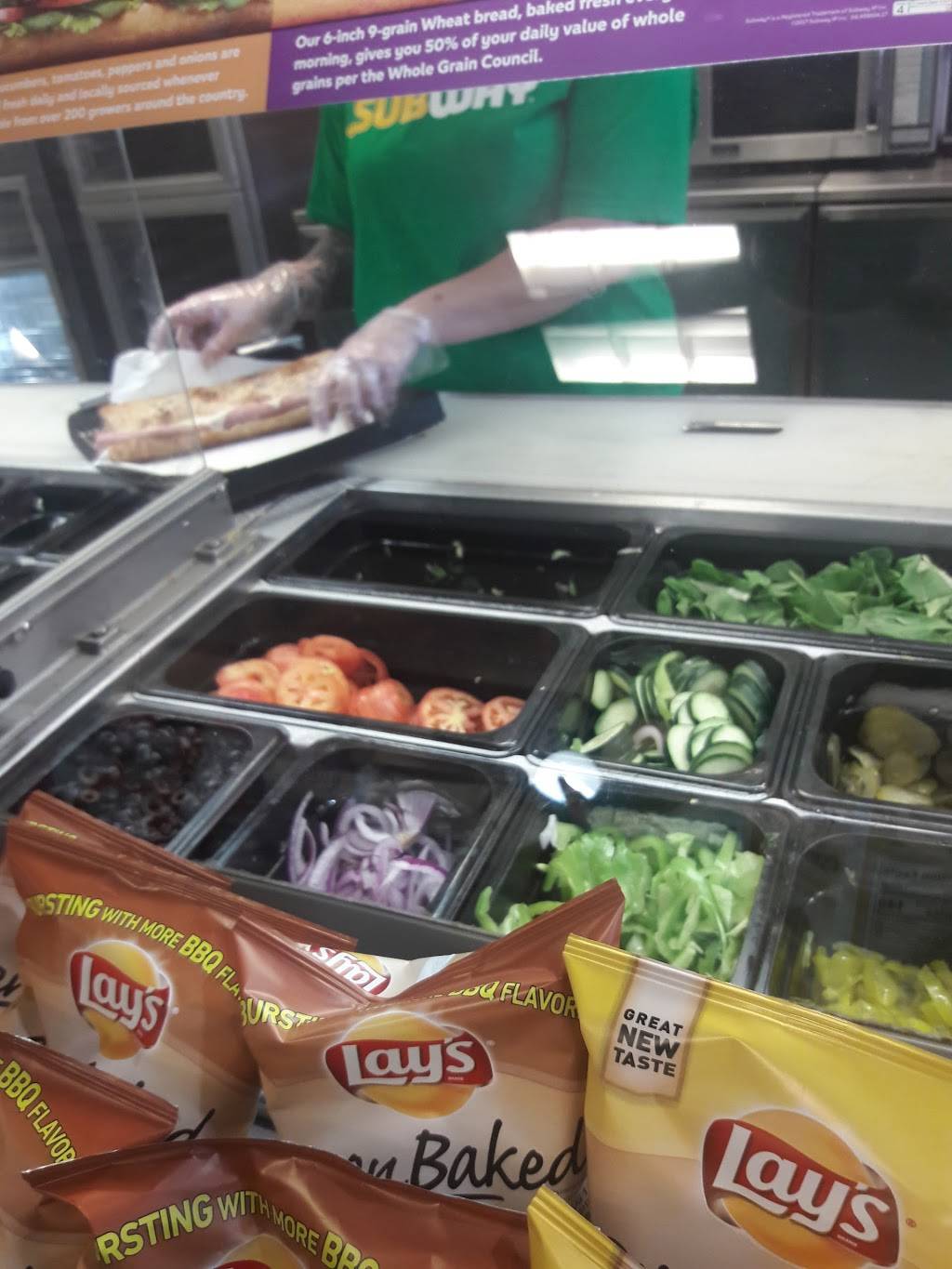 Subway | restaurant | Gold Dust Village, 10320 N Scottsdale Rd Ste 19, Scottsdale, AZ 85253, USA | 4809988879 OR +1 480-998-8879