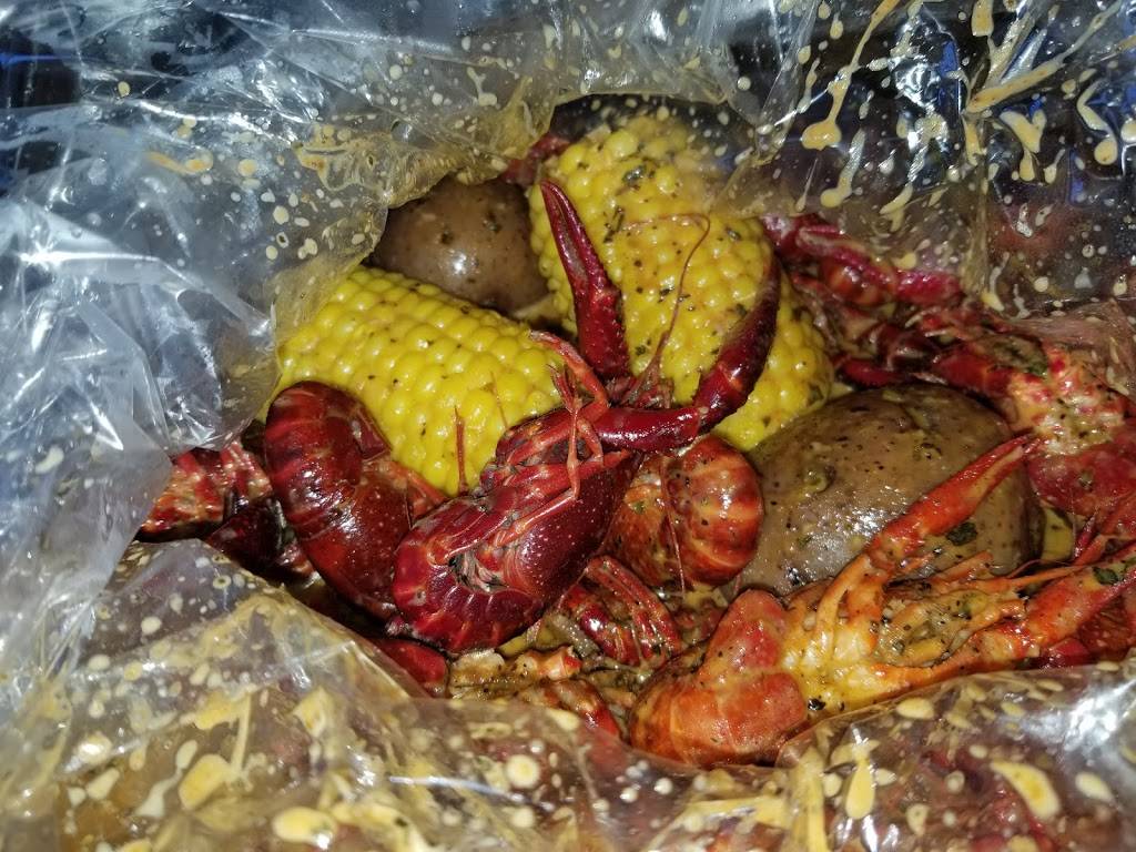 ugly crab 2 | restaurant | 5939 E 82nd St, Indianapolis, IN 46250, USA | 3179438168 OR +1 317-943-8168