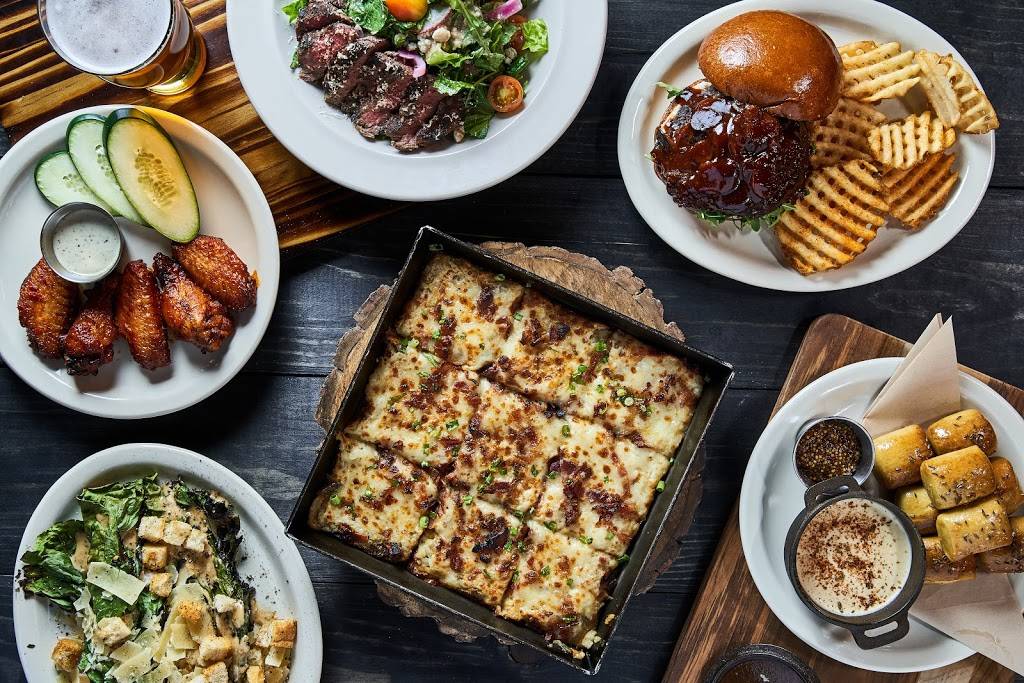 PHX Beer Co. Scottsdale Restaurant | restaurant | 8300 N Hayden Rd, Scottsdale, AZ 85258, USA | 4805718645 OR +1 480-571-8645