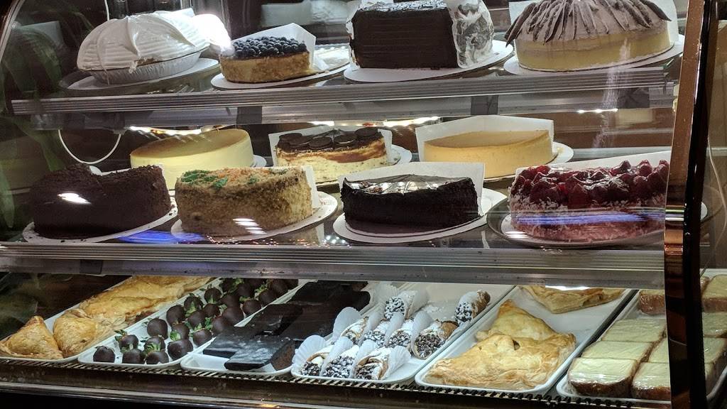 Page Plaza Diner | restaurant | 75 Page Ave, Staten Island, NY 10309, USA | 7189663500 OR +1 718-966-3500