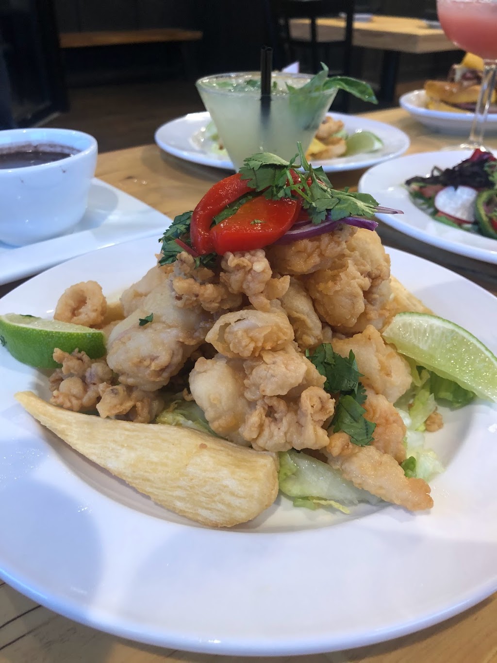 Sazón Cubano 2.0 | restaurant | 2252 N Western Ave, Chicago, IL 60647, USA | 7732524747 OR +1 773-252-4747