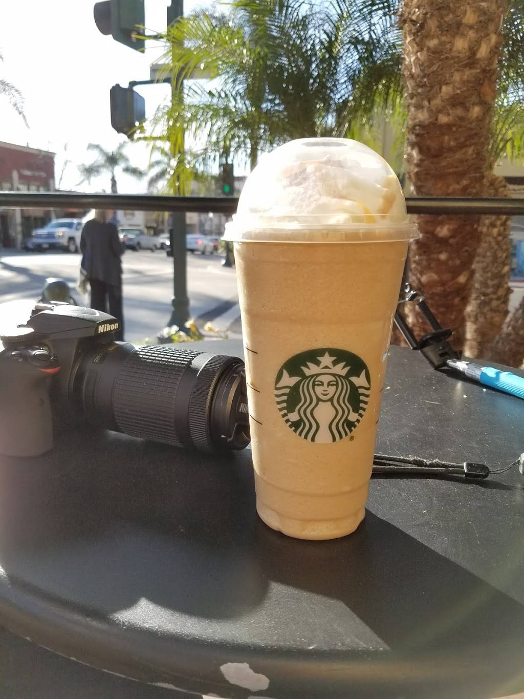 Starbucks | cafe | 607 E Main St A, Ventura, CA 93001, USA | 8056482489 OR +1 805-648-2489