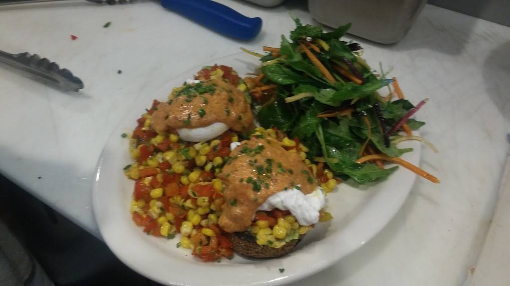 AllAcqua | restaurant | 3280 Glendale Blvd, Los Angeles, CA 90039, USA | 3236633280 OR +1 323-663-3280