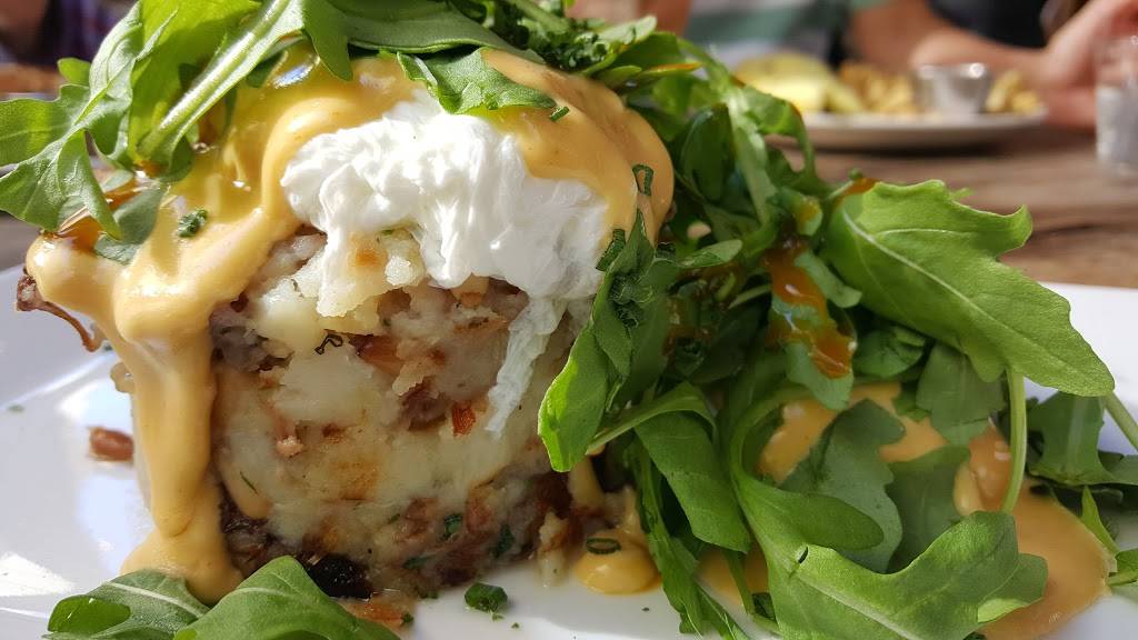 Ten Bells Tavern | restaurant | 232 W 7th St, Dallas, TX 75208, USA | 2149432677 OR +1 214-943-2677