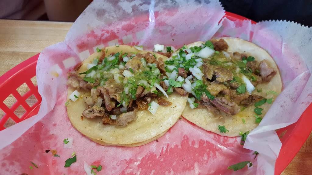 Tacos Unicos | restaurant | 16105 Arrow Blvd # A, Fontana, CA 92335, USA | 9098223888 OR +1 909-822-3888
