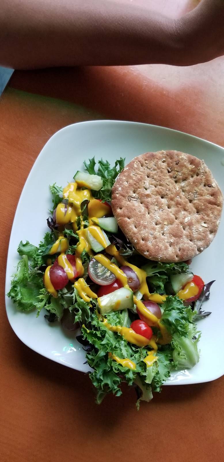 Beyond Vegan Cell Food | restaurant | 615 High St, Portsmouth, VA 23704, USA | 7576061307 OR +1 757-606-1307