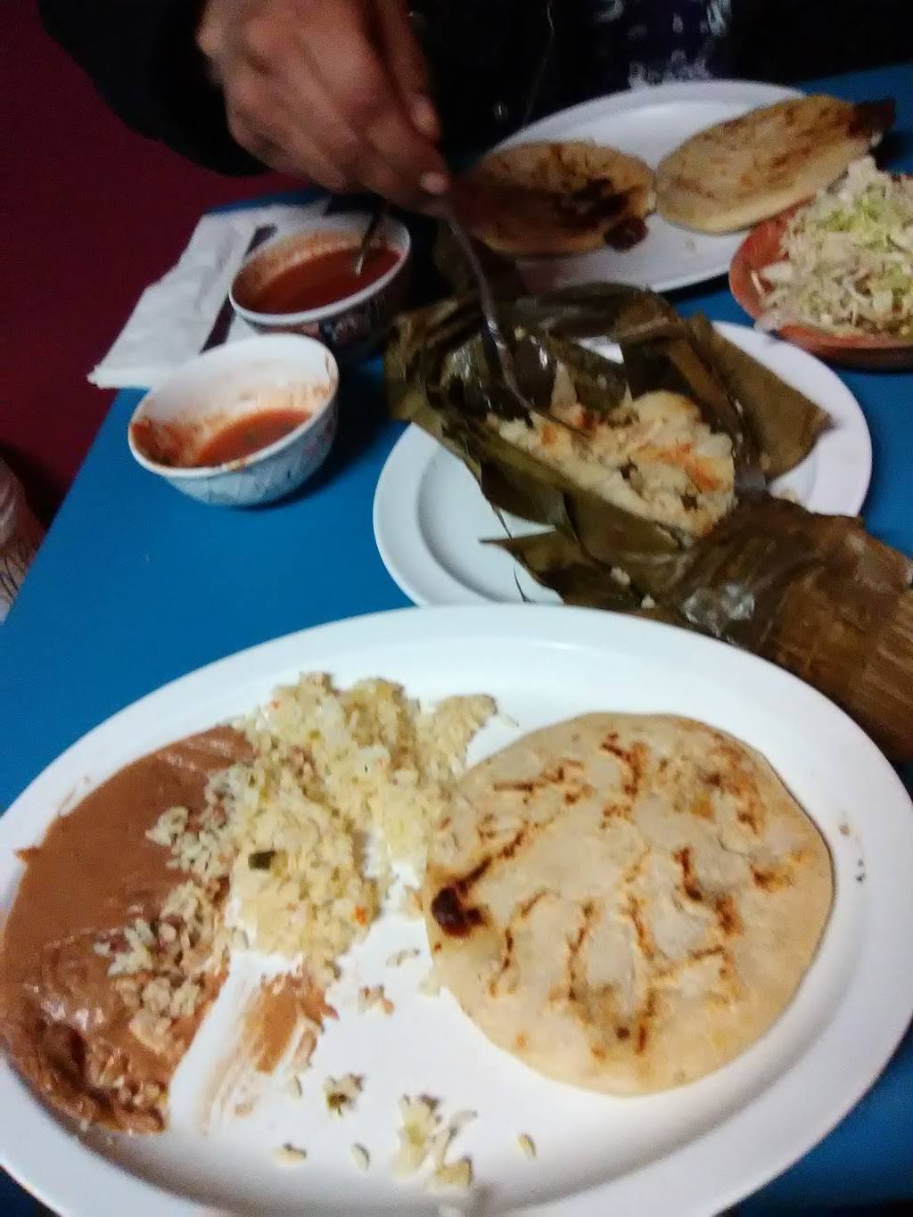 Los Planes De Renderos | restaurant | 12 Persia Ave, San Francisco, CA 94112, USA | 4155858645 OR +1 415-585-8645