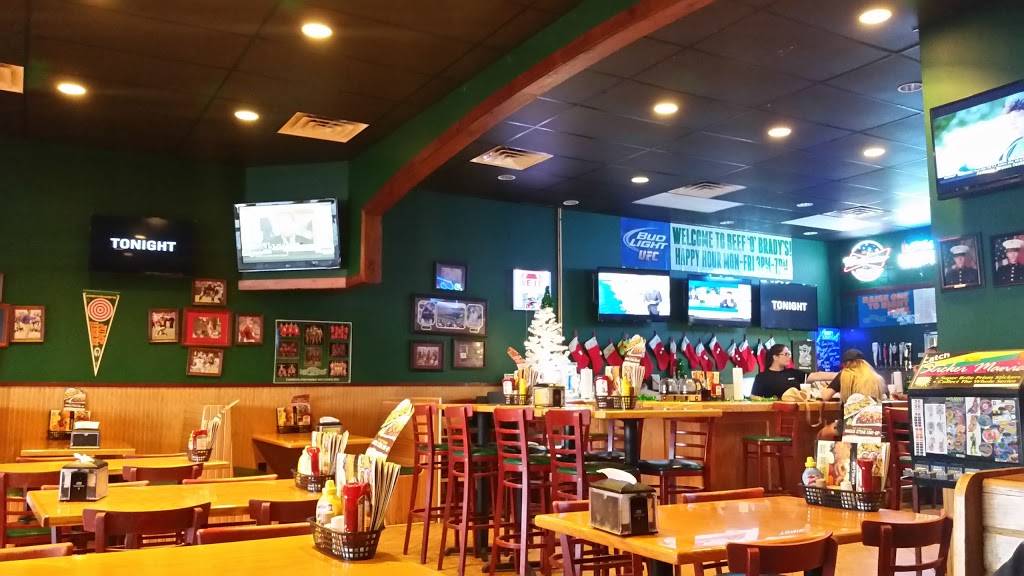 Beef O Bradys | restaurant | 892 W Sugarland Hwy, Clewiston, FL 33440, USA | 8639835002 OR +1 863-983-5002