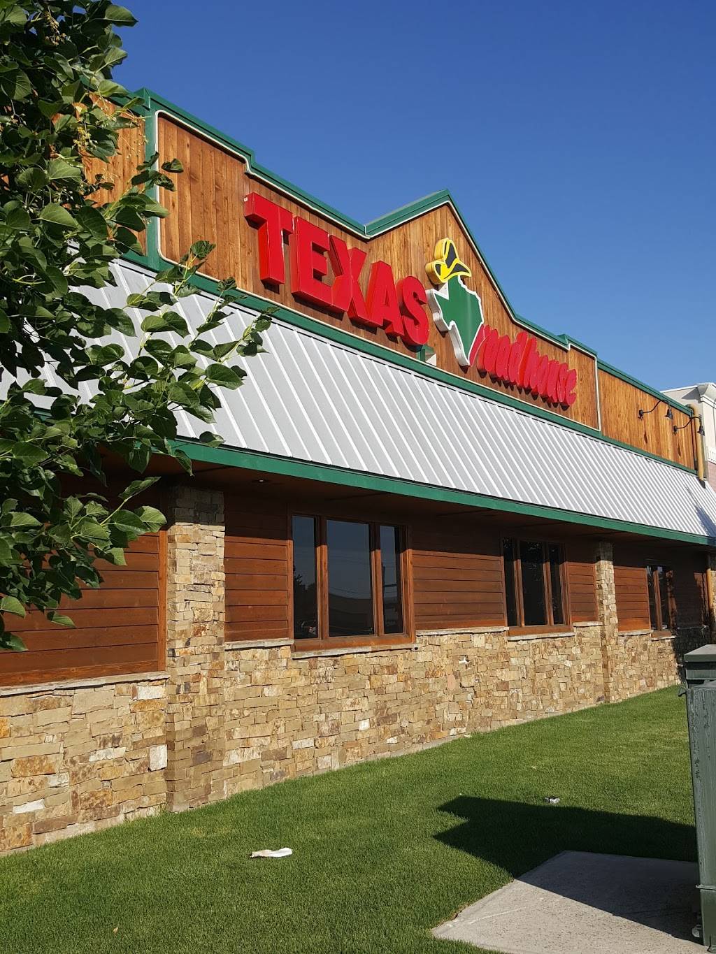 Texas Roadhouse | restaurant | 1265 State St, Orem, UT 84097, USA | 8012262742 OR +1 801-226-2742