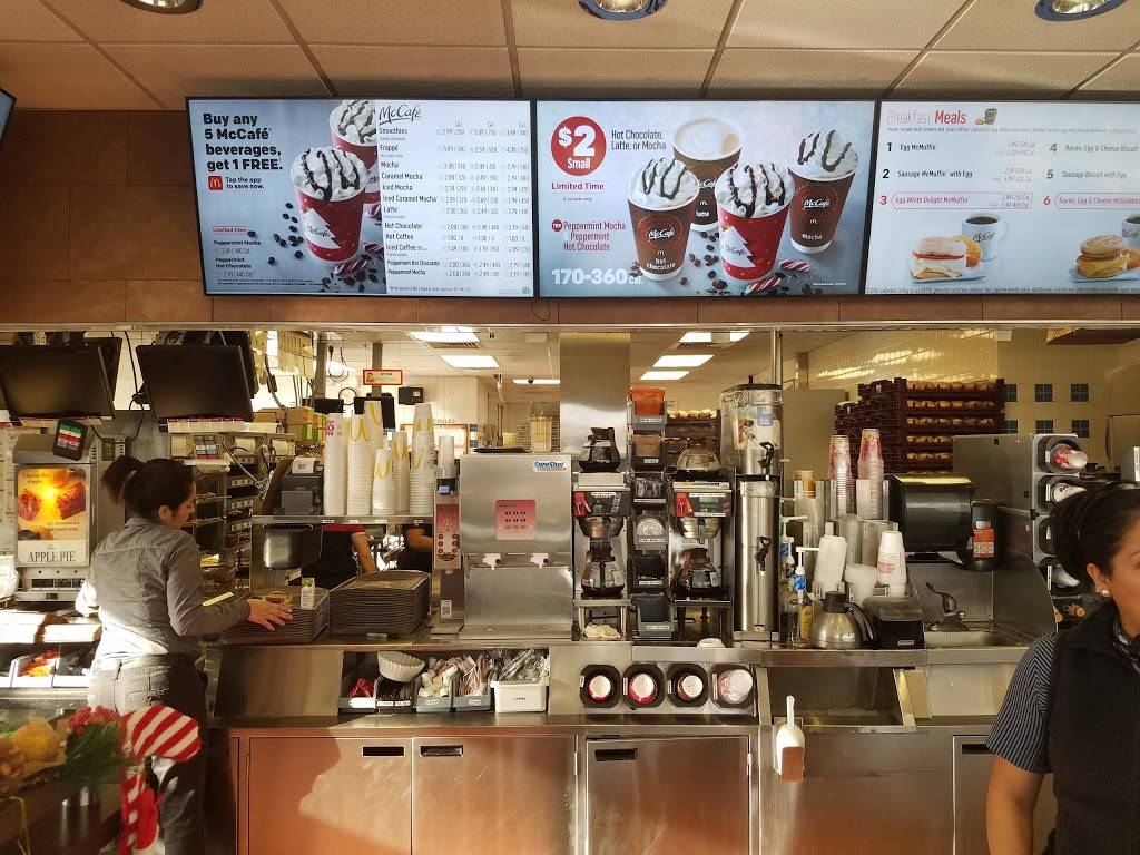 McDonalds | cafe | 1900 Fairfield Ave, Bridgeport, CT 06605, USA | 2033309440 OR +1 203-330-9440