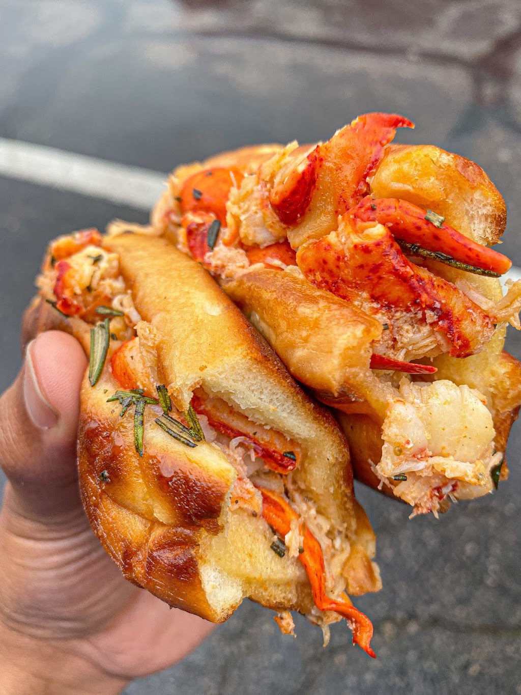 The Lobster Food Truck & Pitstop | restaurant | 10405 Ford Rd unit F, Dearborn, MI 48126, USA | 3134065854 OR +1 313-406-5854