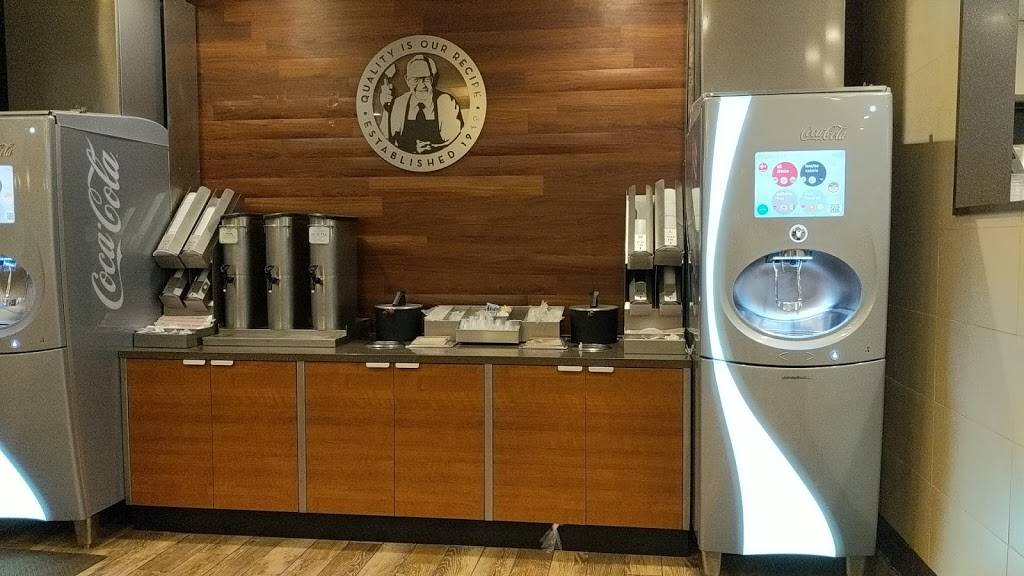 Wendys | restaurant | 4579 Austin Blvd, Island Park, NY 11558, USA | 5168890560 OR +1 516-889-0560