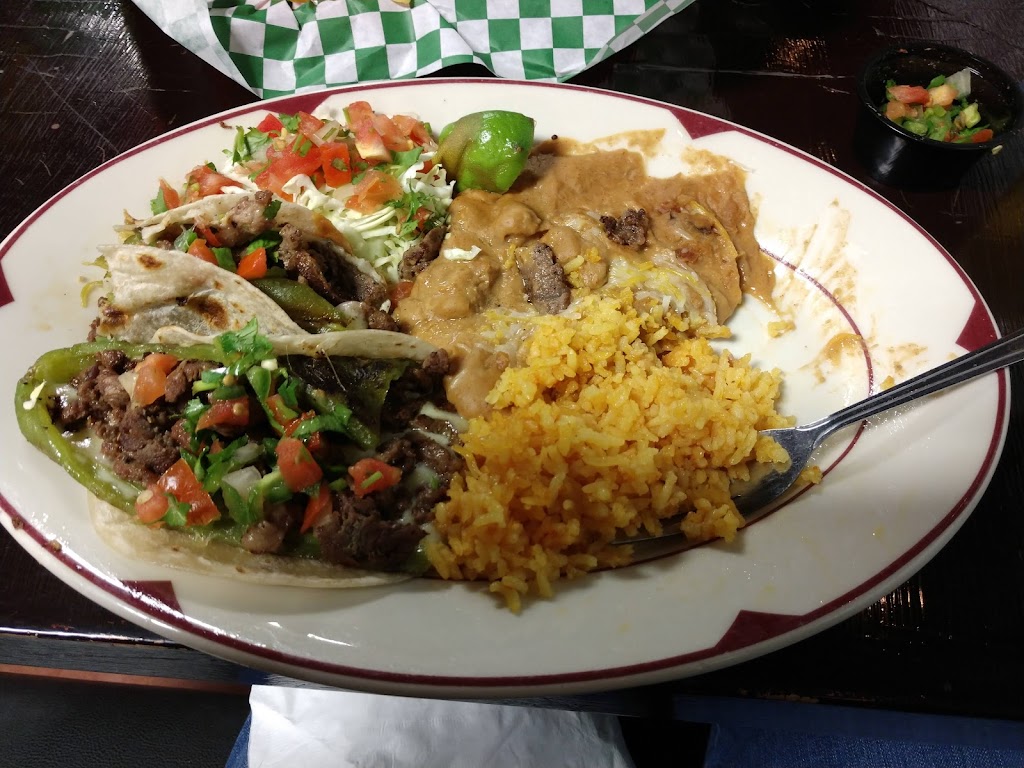 Isabels south of the border | restaurant | 115 S Haskell Ave, Willcox, AZ 85643, USA | 5207660859 OR +1 520-766-0859