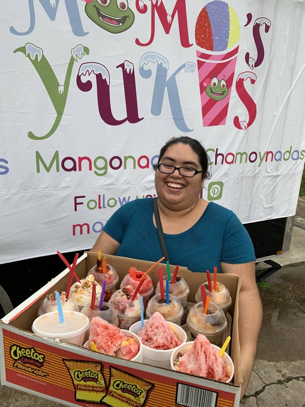 Momos Yukis | restaurant | 3306 Orlando St, Houston, TX 77093, USA | 7133922449 OR +1 713-392-2449