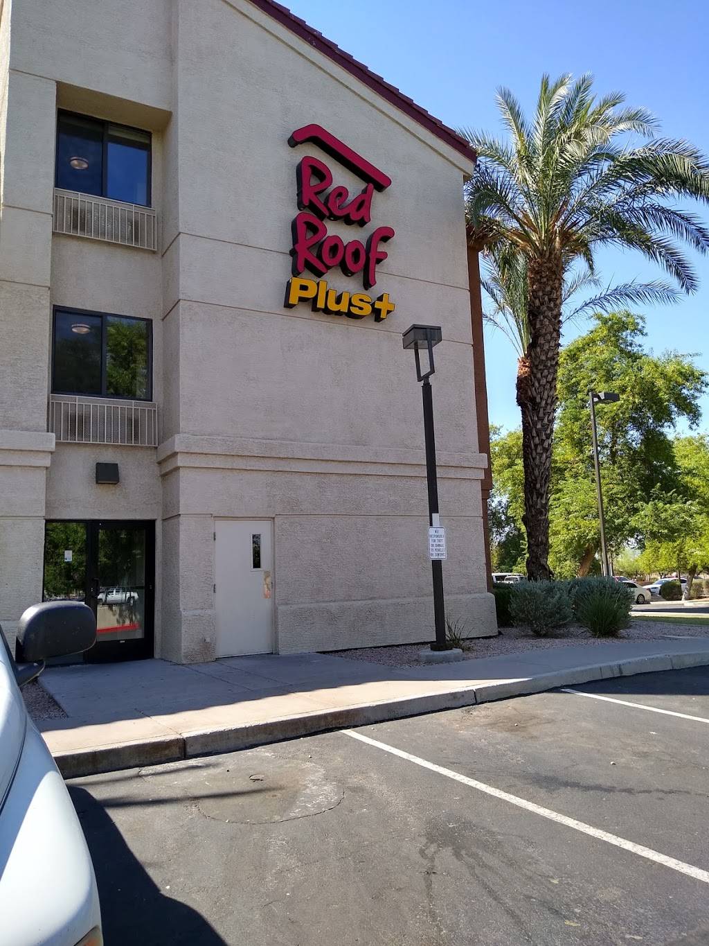 Dominos Pizza | meal delivery | 930 W Broadway Rd, Tempe, AZ 85282, USA | 4808946600 OR +1 480-894-6600