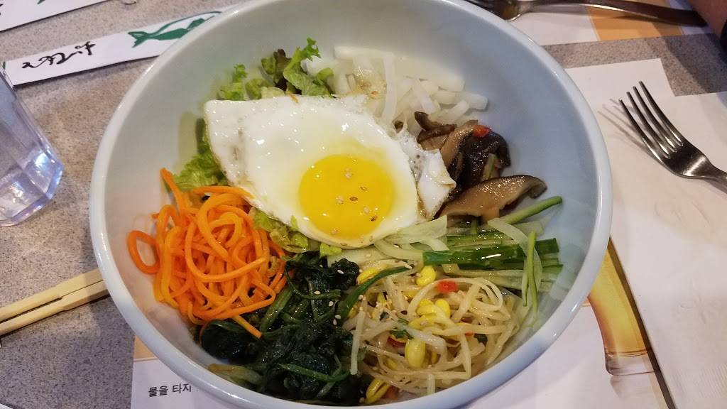 San Chang House | restaurant | 3659 Austin Bluffs Pkwy # 45, Colorado Springs, CO 80918, USA | 7195981707 OR +1 719-598-1707