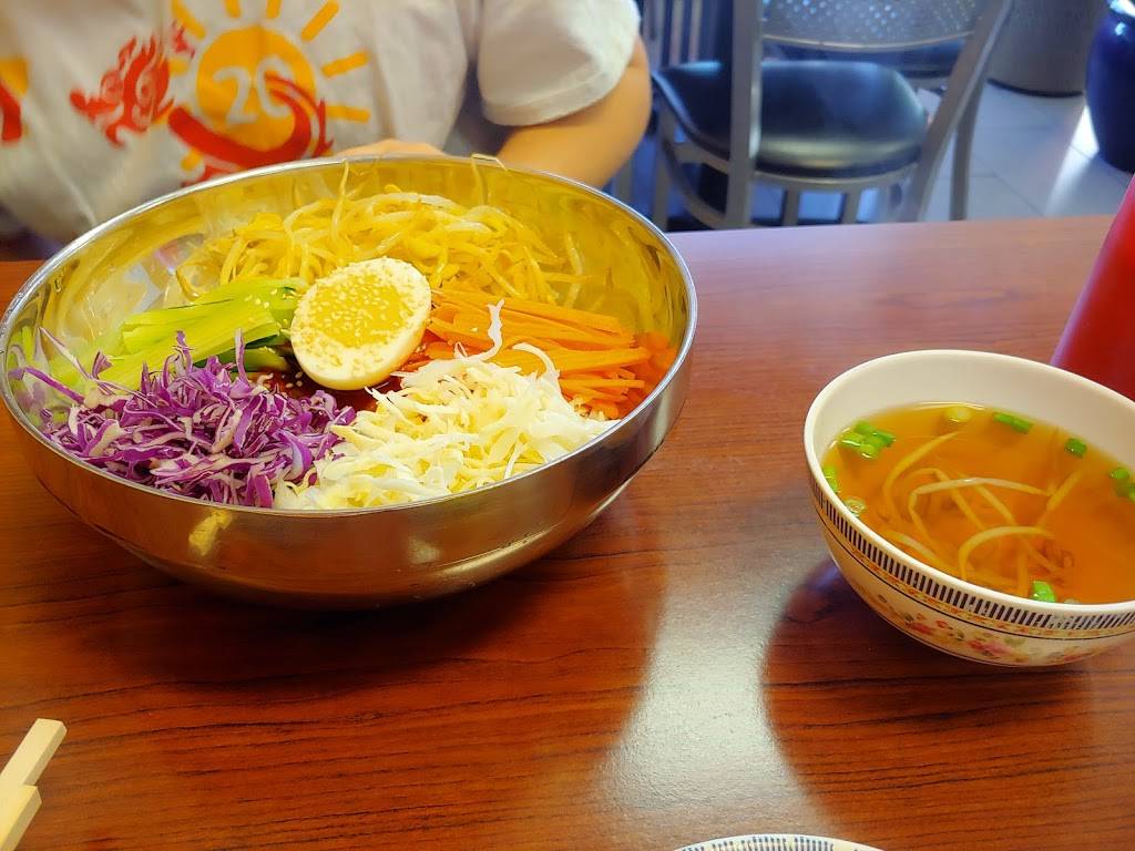 Manna Noodle House | restaurant | 9887 Long Point Rd, Houston, TX 77055, USA | 7134676965 OR +1 713-467-6965