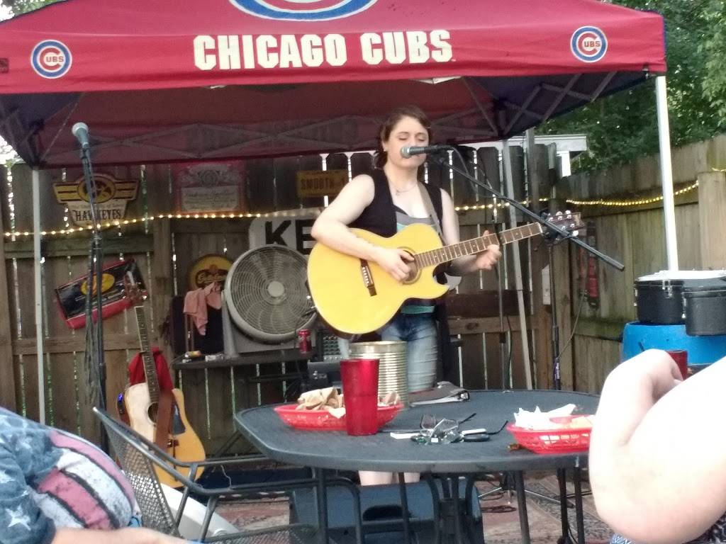 Kellys Little Nipper | restaurant | 1701 E Grand Ave, Des Moines, IA 50316, USA | 5152652031 OR +1 515-265-2031