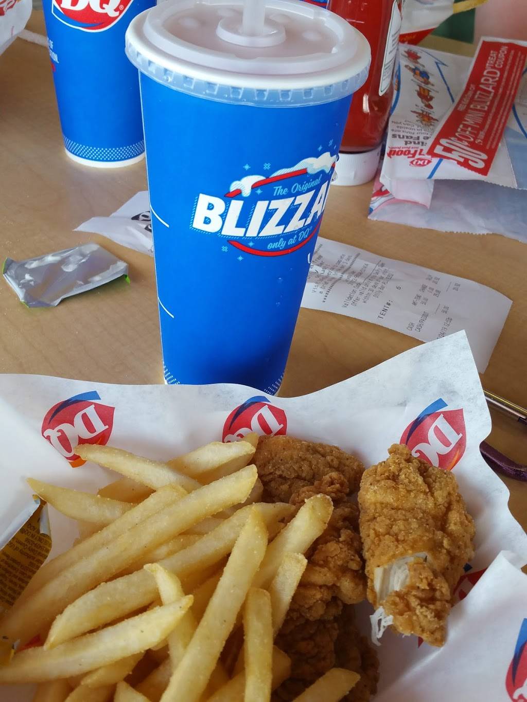 Dairy Queen Grill & Chill | restaurant | 2258 Pelham Pkwy, Pelham, AL 35124, USA | 2057338075 OR +1 205-733-8075