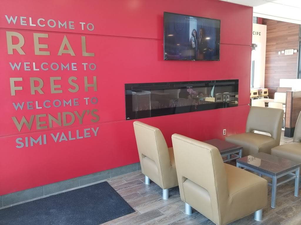 Wendys | restaurant | 3907 Cochran St, Simi Valley, CA 93063, USA | 8055797390 OR +1 805-579-7390