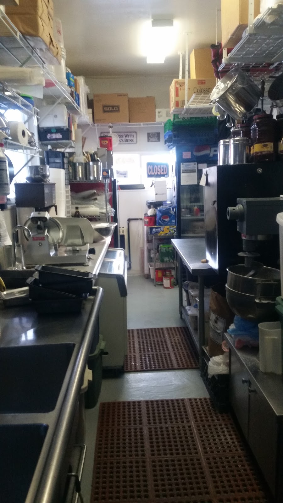 The Bread Barn Pizzeria | meal takeaway | 5 3rd St, Big Piney, WY 83113, USA | 3072764922 OR +1 307-276-4922