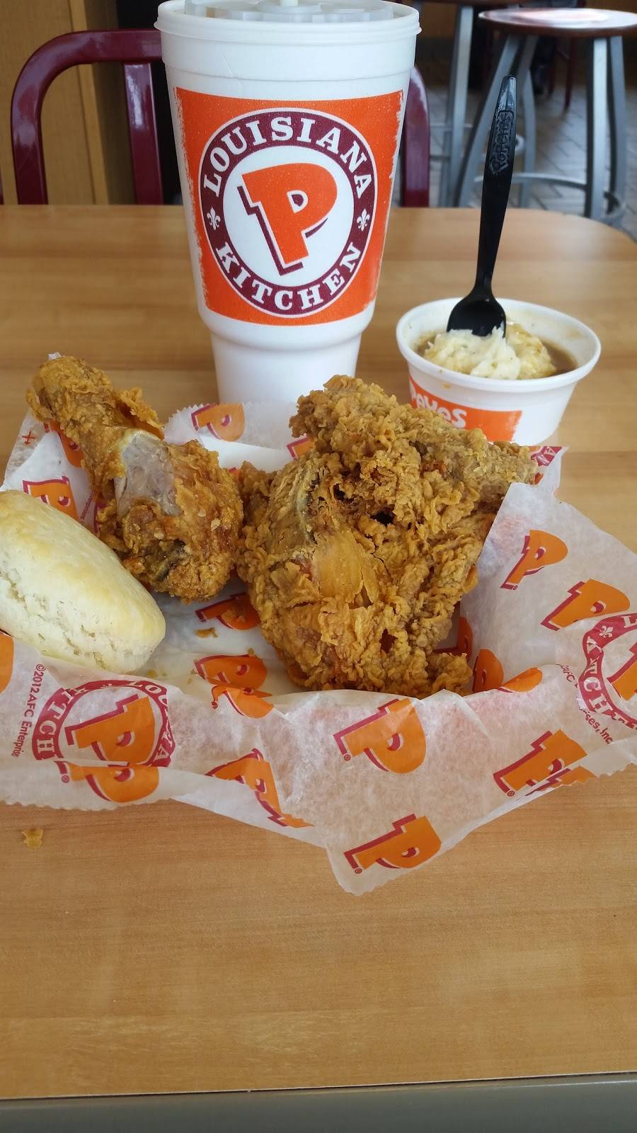Popeyes Louisiana Kitchen | restaurant | 1600 W Irving Park Rd, Chicago, IL 60613, USA | 7735490202 OR +1 773-549-0202