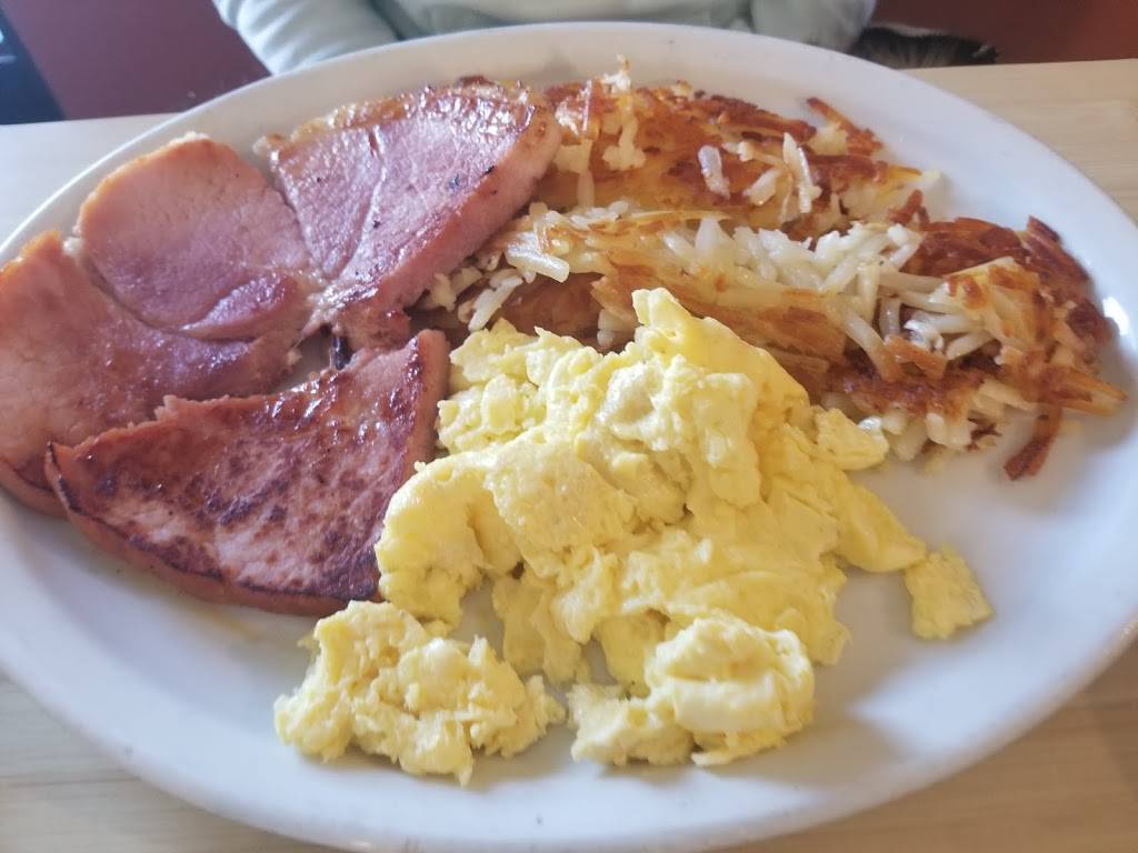 Sauls Restaurant | restaurant | 1705, 11720 Bartlett Ave, Adelanto, CA 92301, USA | 7602460013 OR +1 760-246-0013