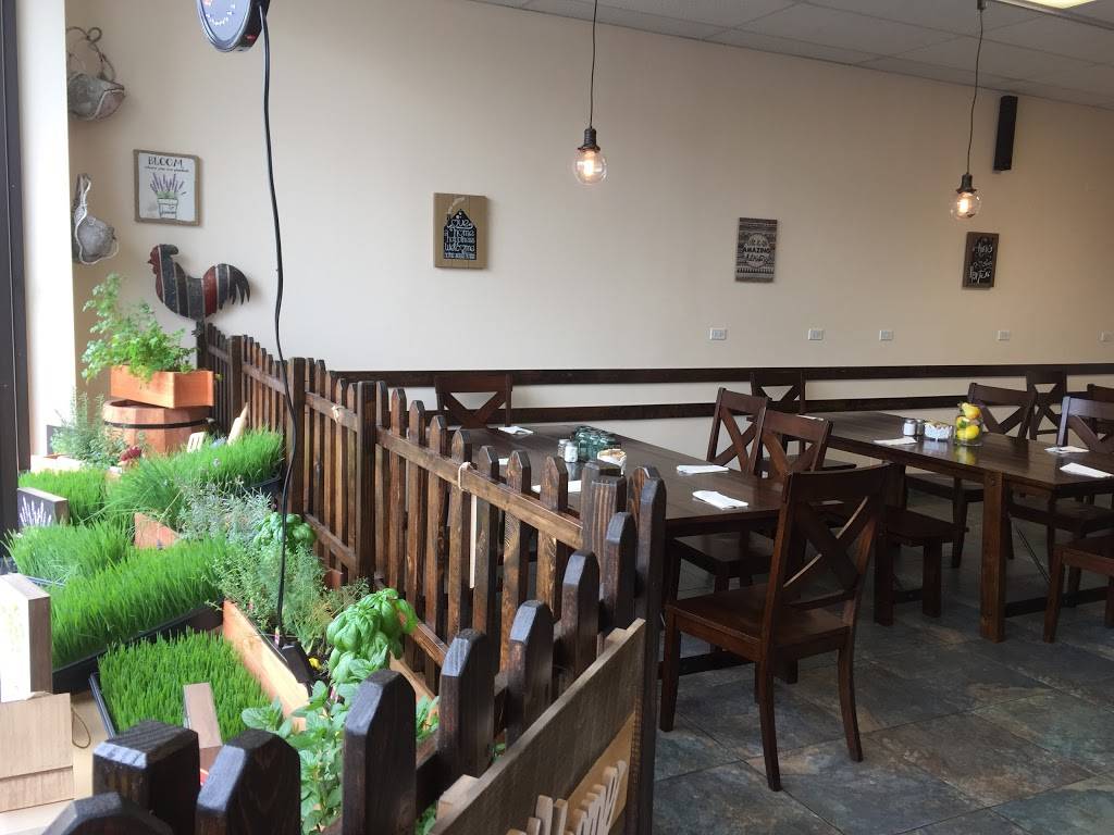 Polish house | restaurant | 5753 W Belmont Ave, Chicago, IL 60634, USA | 7734173760 OR +1 773-417-3760