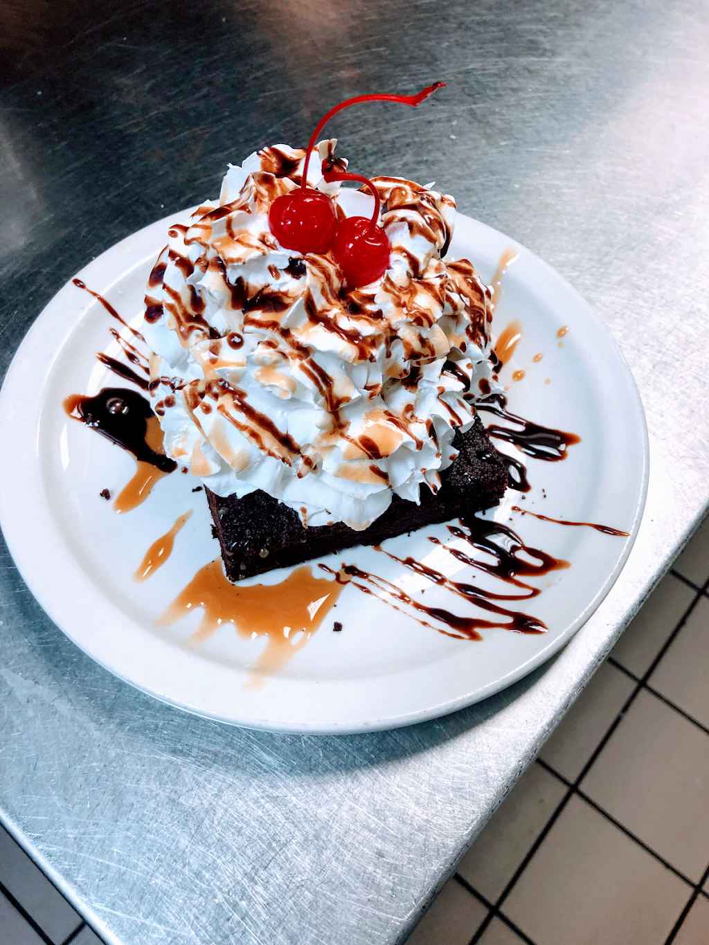 OShucks Seafood & Grill | restaurant | 108 E May St Suite 100, Winder, GA 30680, USA | 4702097354 OR +1 470-209-7354