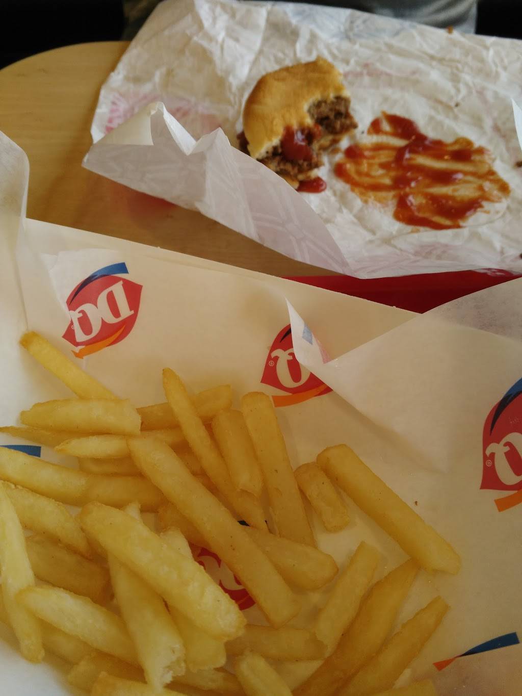 Dairy Queen Grill & Chill | restaurant | 819 Lynn Garden Dr, Kingsport, TN 37660, USA | 4232473231 OR +1 423-247-3231