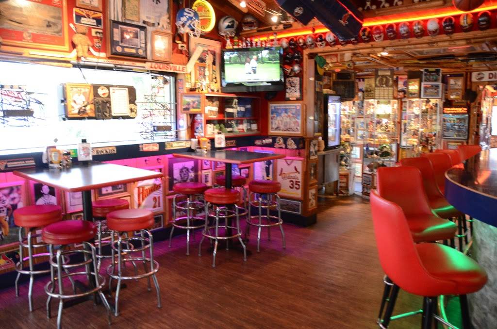 Rookies Food & Spirits | restaurant | 10267 US-14, Mazomanie, WI 53560, USA | 8444647942 OR +1 844-464-7942