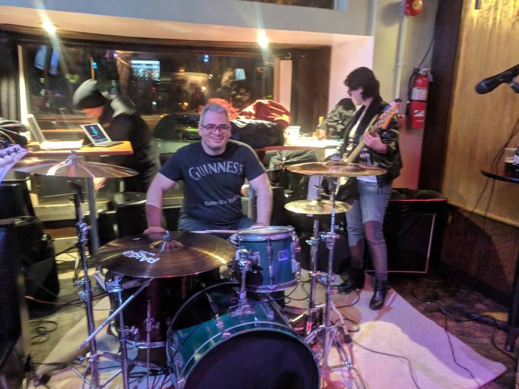 Simple Bar and Grill | restaurant | 5828 Georgia Ave NW, Washington, DC 20011, USA | 2023169171 OR +1 202-316-9171