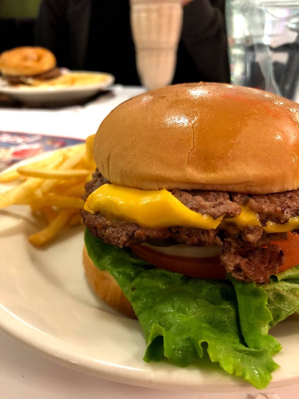 Steak n Shake | restaurant | 1210 Linton Blvd, Delray Beach, FL 33444, USA | 5612721102 OR +1 561-272-1102
