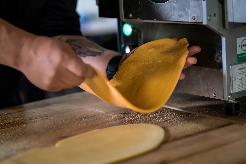 Next Door | restaurant | 5971 Silver King Blvd #114, Cape Coral, FL 33914, USA | 2399842453 OR +1 239-984-2453