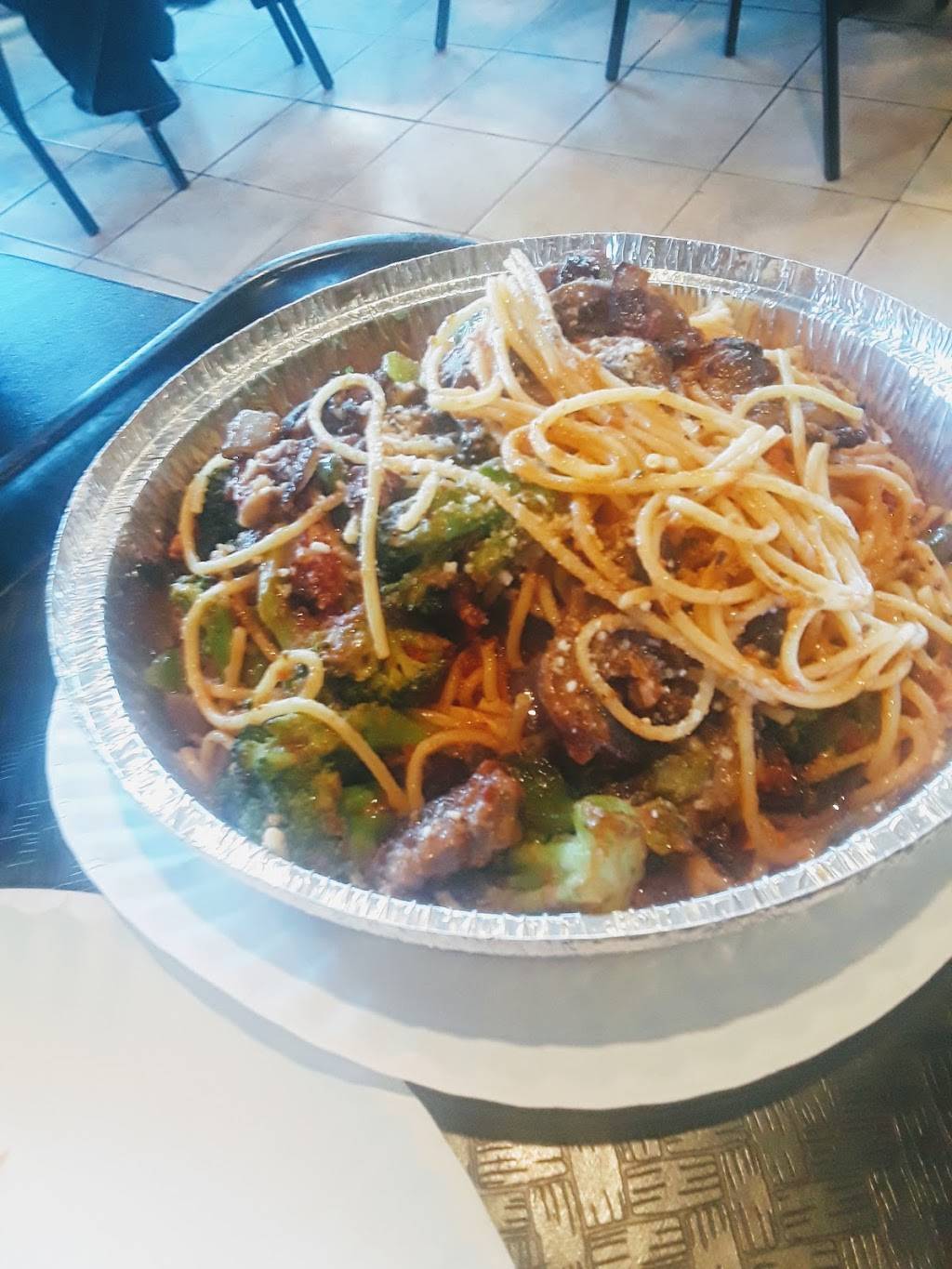 Jonny Ds Pizza | restaurant | 946 New York Ave, Huntington, NY 11743, USA | 6313854444 OR +1 631-385-4444