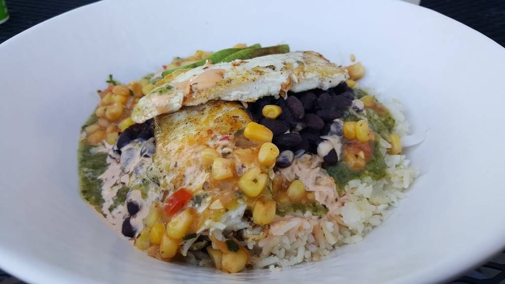 Rubios Coastal Grill | restaurant | 2675 Gateway Rd #104, Carlsbad, CA 92010, USA | 7604761442 OR +1 760-476-1442