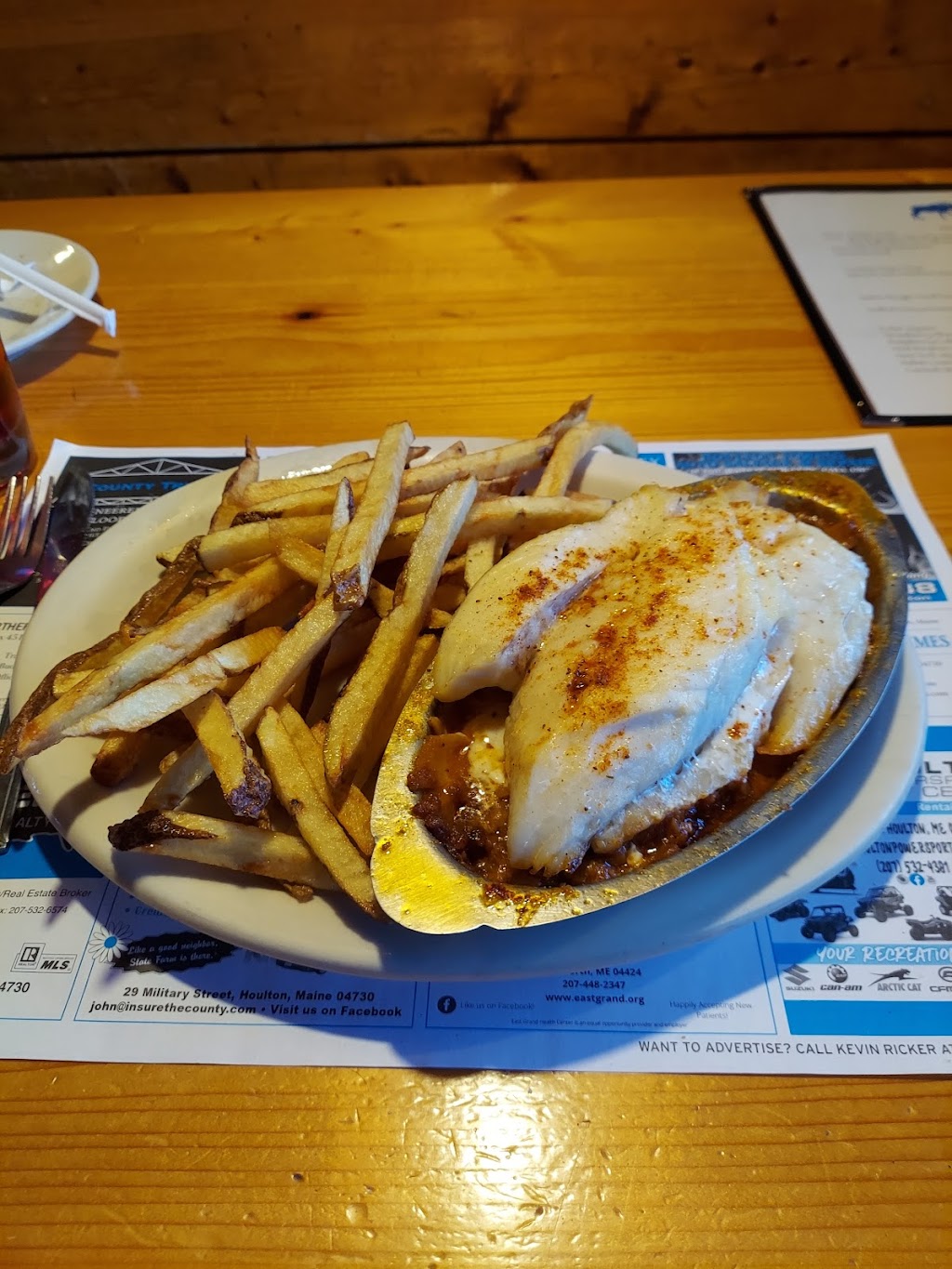 Blue Moose | restaurant | 180 US-1, Monticello, ME 04760, USA | 2072542084 OR +1 207-254-2084