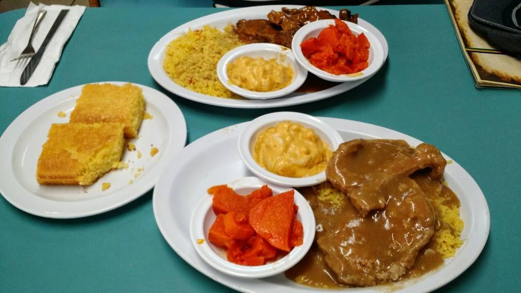 Bettys Soulfood Restaurant | restaurant | 601 NW 22nd Rd, Fort Lauderdale, FL 33311, USA | 9545839121 OR +1 954-583-9121
