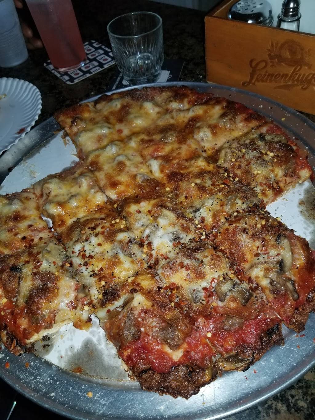 Franks Pizza House | restaurant | 14331 Western Ave, Blue Island, IL 60406, USA | 7083891143 OR +1 708-389-1143