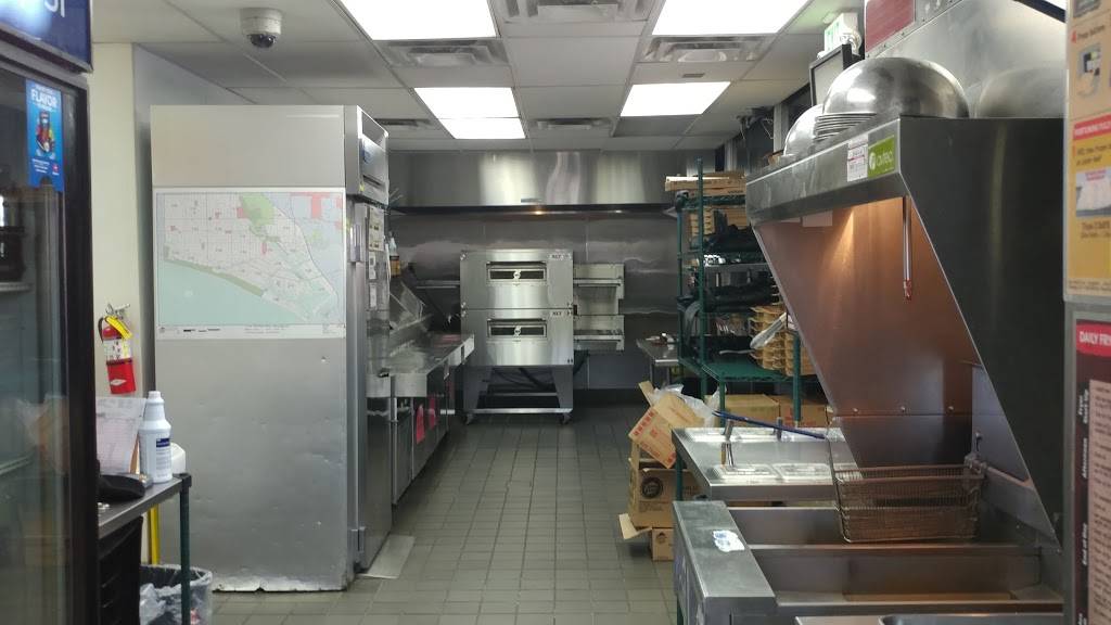 Pizza Hut | restaurant | 3498 E 7th St, Long Beach, CA 90804, USA | 5624386161 OR +1 562-438-6161