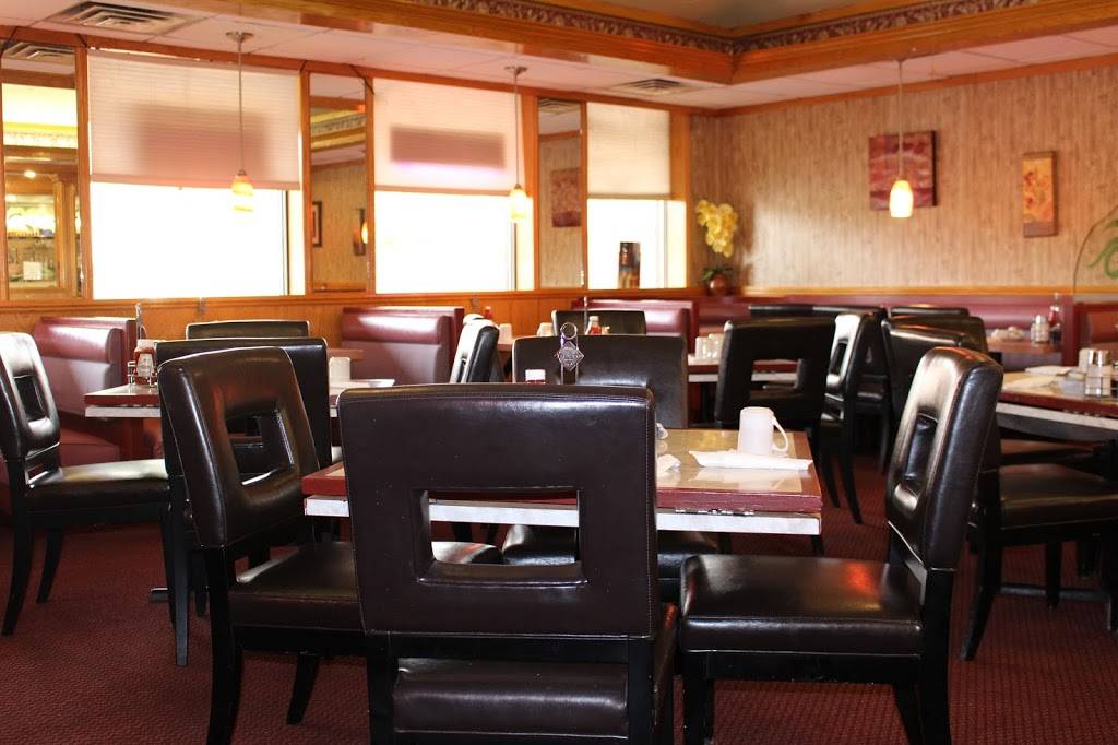 Bloomingdale Cafe | restaurant | 24W507 Lake St, Roselle, IL 60172, USA | 6303512225 OR +1 630-351-2225