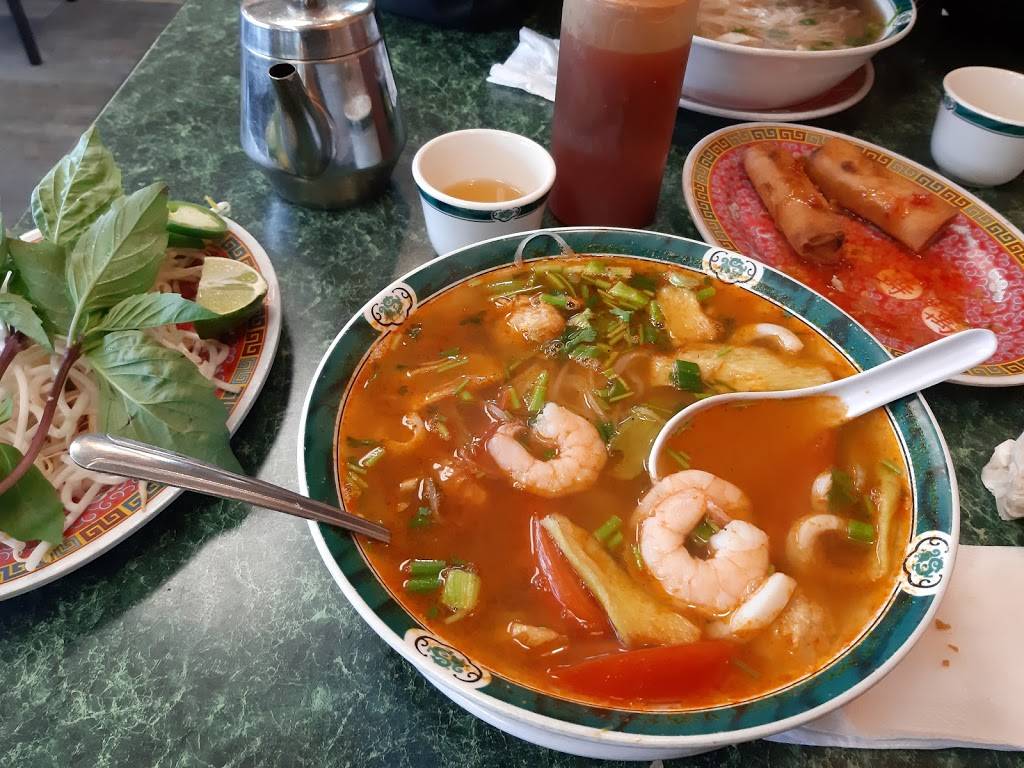 Phơ Hưng | restaurant | 9605 Evergreen Way, Everett, WA 98204, USA | 4252909272 OR +1 425-290-9272