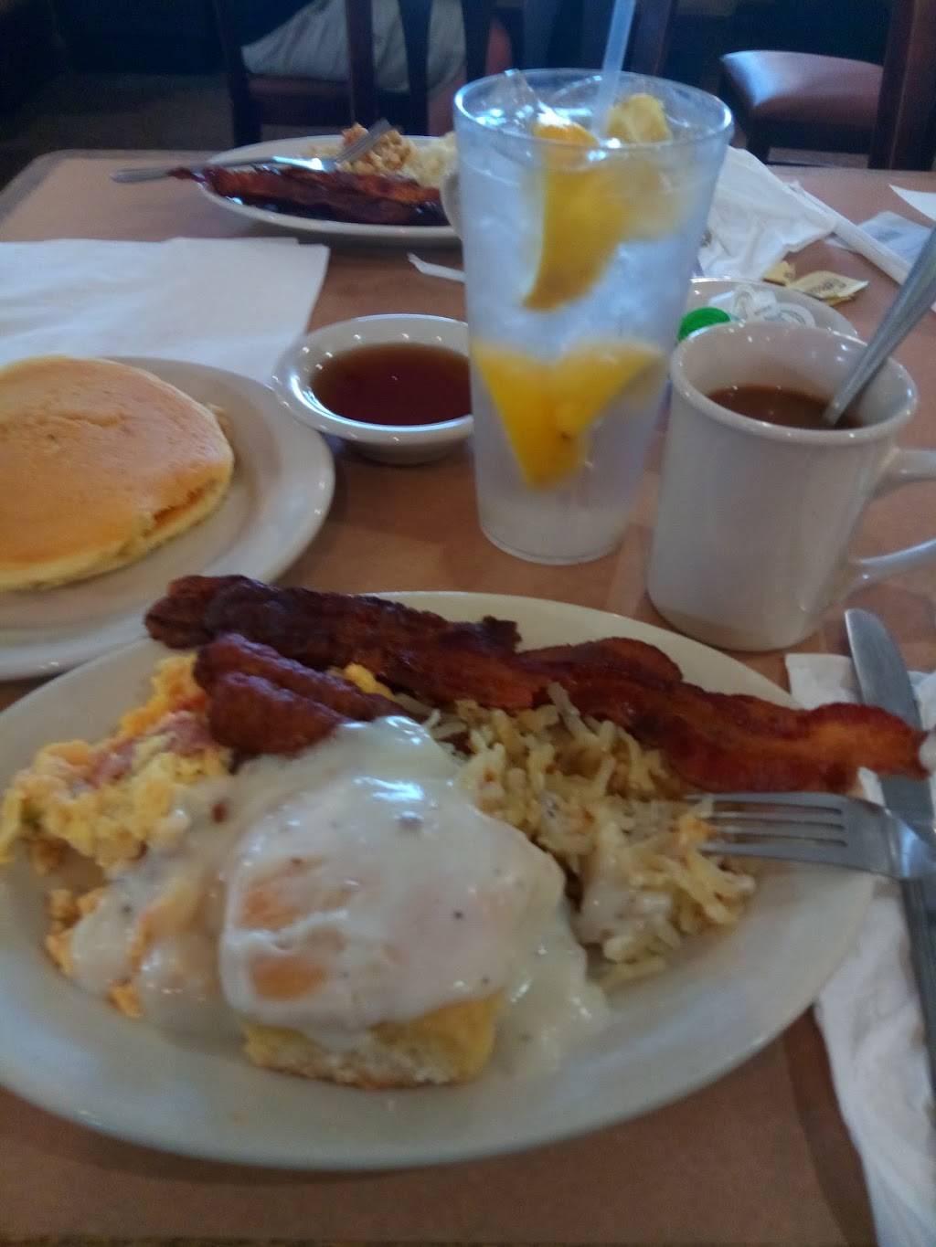 Piccadilly Cafeteria | restaurant | 511 N Airline Hwy, Gonzales, LA 70737, USA | 2256479002 OR +1 225-647-9002