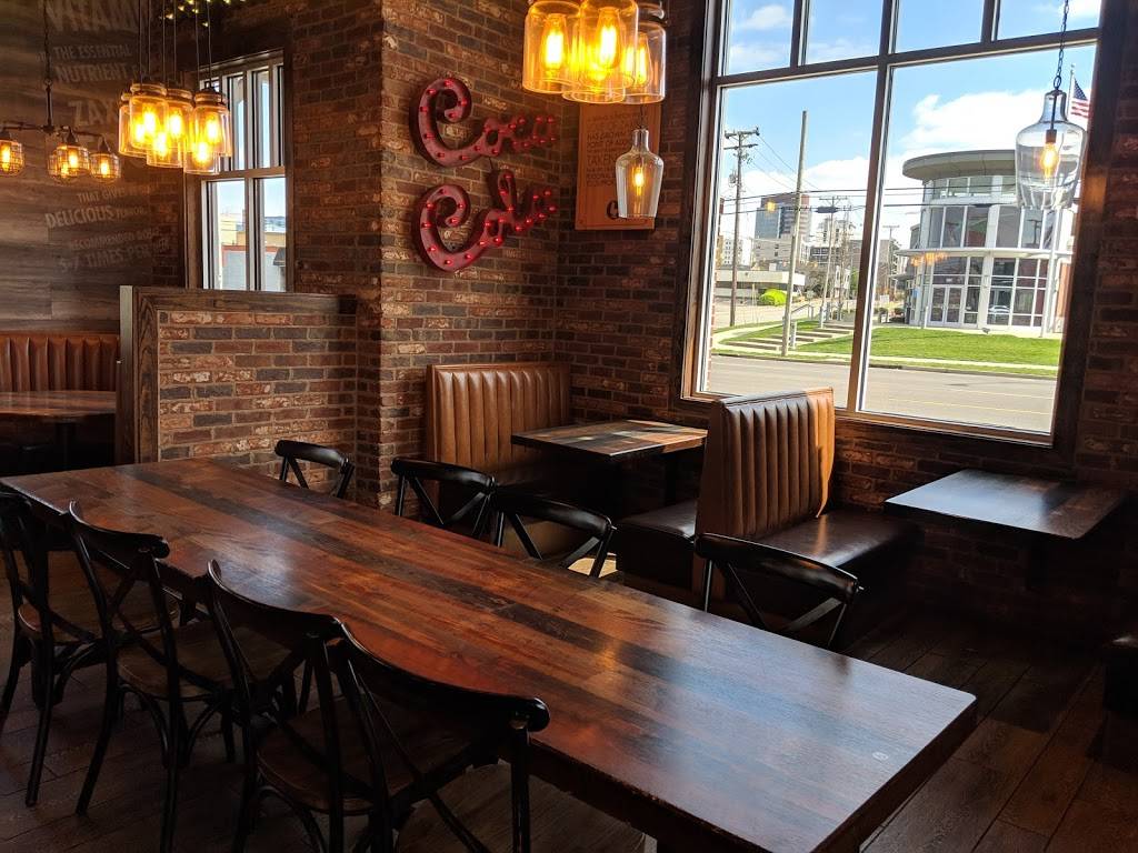 Zaxbys Chicken Fingers & Buffalo Wings | restaurant | 1902 Charlotte Ave, Nashville, TN 37203, USA | 6159286467 OR +1 615-928-6467