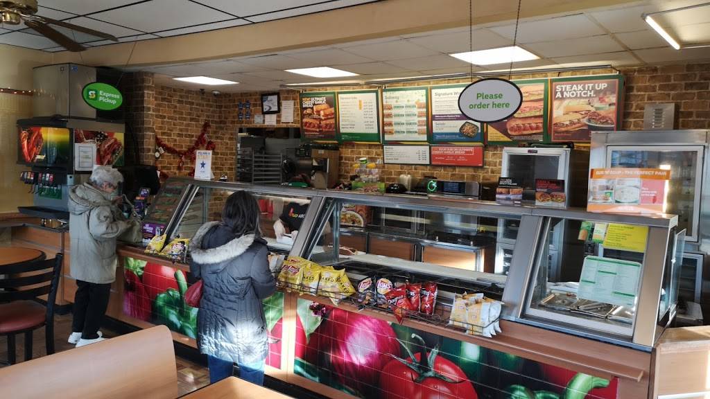 Subway | restaurant | 25066 US-11, Hallstead, PA 18822, USA | 5708792535 OR +1 570-879-2535
