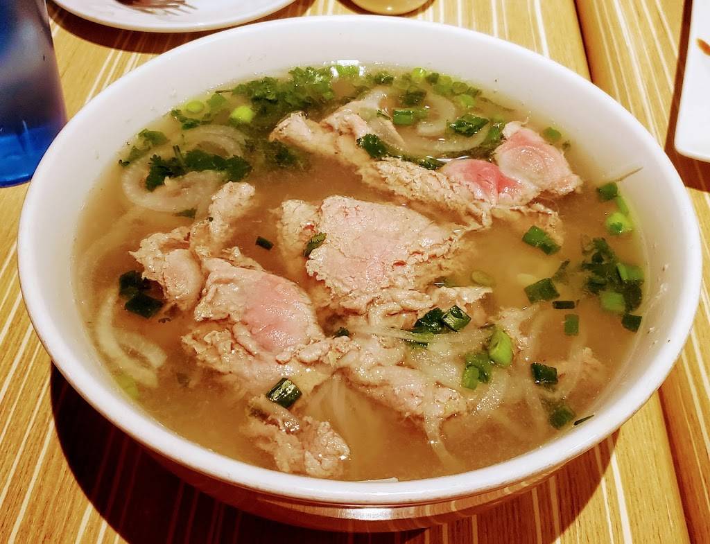 Pho-nomenal | restaurant | 5825 Stetson Hills Blvd #100, Colorado Springs, CO 80923, USA | 7195970277 OR +1 719-597-0277
